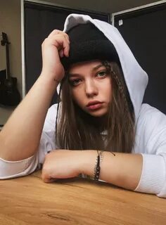 Люстова