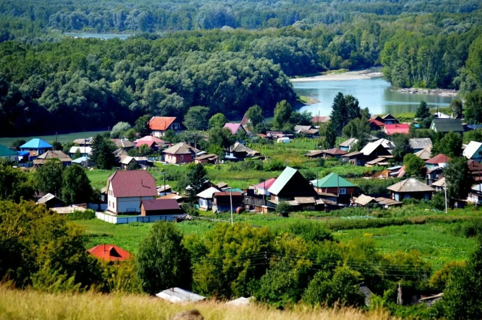 Край деревни 7. Алтайский край деревня Сростки Родина Шукшина. Деревня Шукшина село Сростки. Деревня Сростки Шукшин. Село Сростки Алтайский край Шукшин.