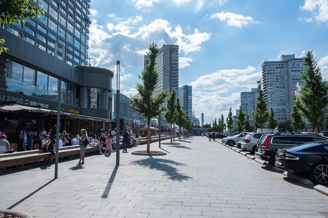 Ново арбатский. Новый Арбат Москва. Улица новый Арбат в Москве. Улица новый Арбат в 1968 году. Новый Арбат Москва 2009 год.