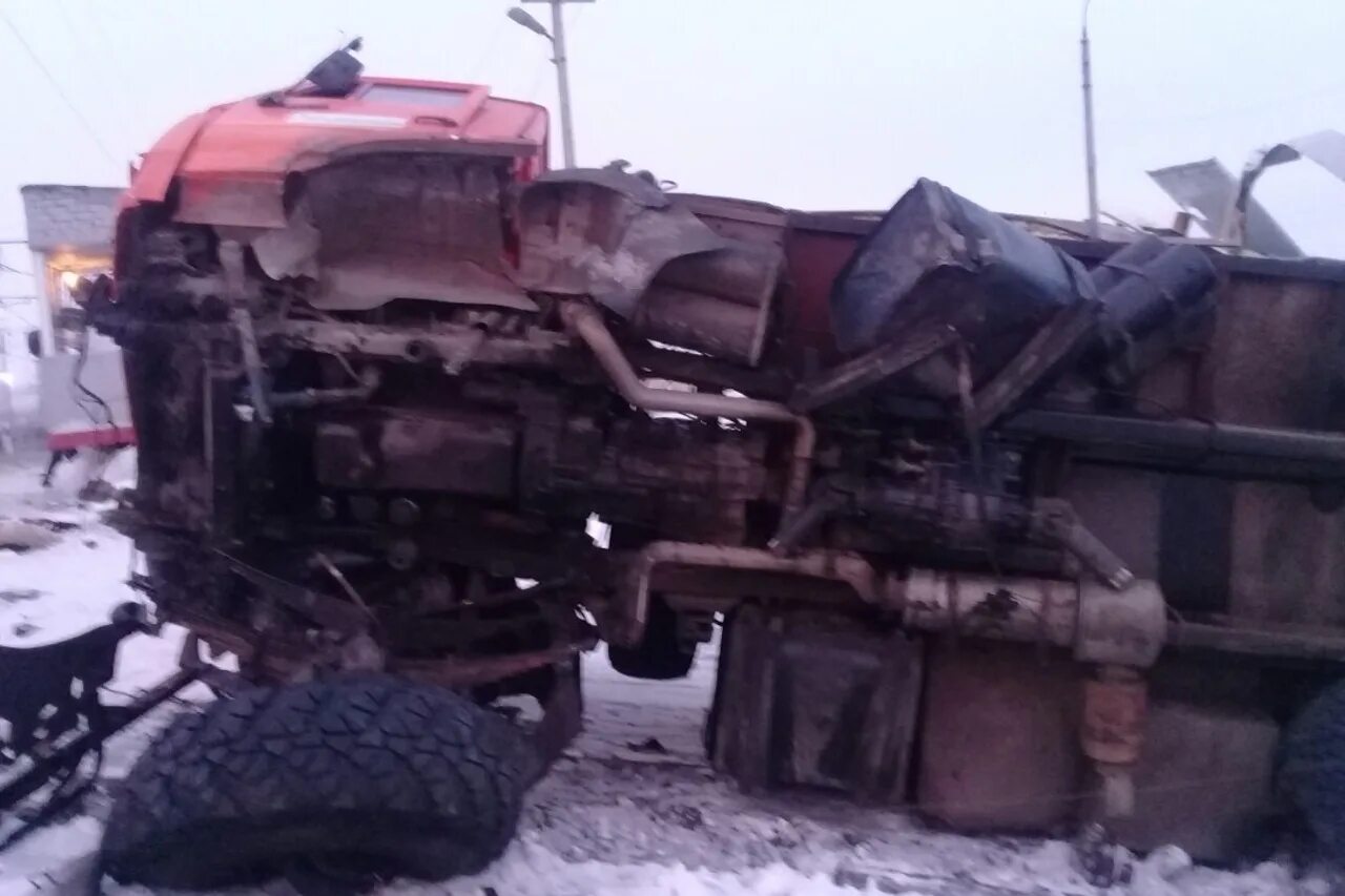 бугуруслан самара жд. погрузка металлопроката. похвистнево бугуруслан расстояние. трасса самара бугуруслан. дорога разметка подбелка трассы самара бугуруслан.