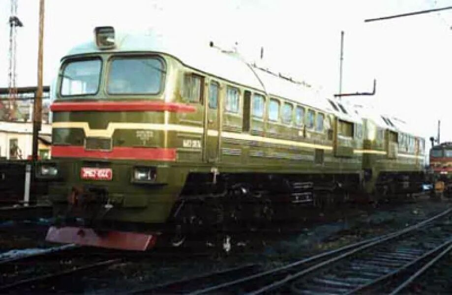 Станция фаянсовая смоленск. Поезд смоленск фаянсовая. Дизель поезд ач2-001. Поезд смоленск фаянсовая. Эд4 0001.