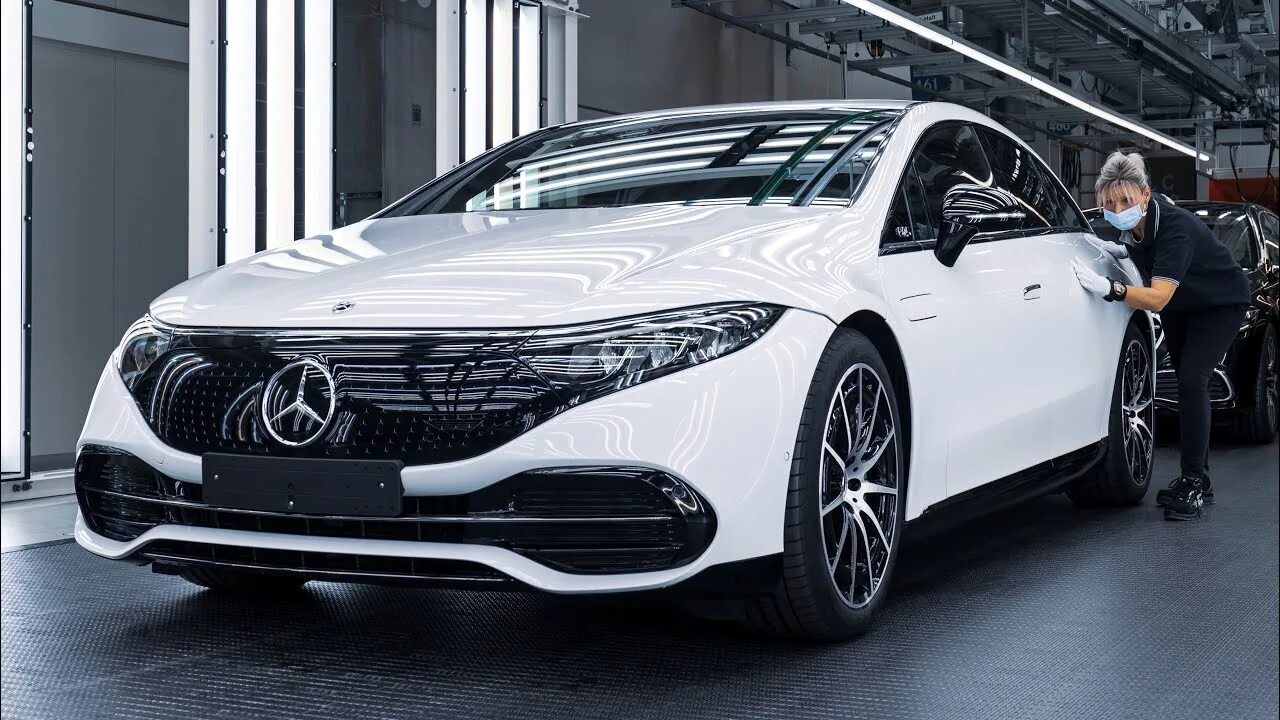 Мерседес amg серебристый. Мерседес benz s600. Мерседес бенц минск. Мерседес бенц минск. Mercedes benz avilon.