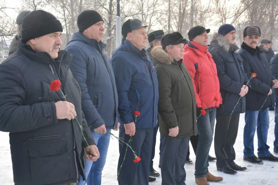 Памятник воинов интернационалистов в Поворино Воронежской. Подслушано Поворино.