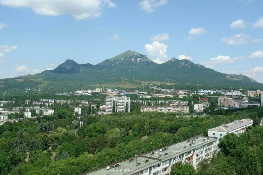 Короткая прогулка по городу в апреле 2010 (26 фото - Пятигорск, Россия) - ФотоТе