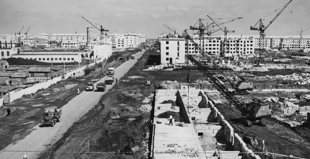 В каком году построили город. Тольятти 1960. Тольятти старый город. Тольятти строиться СССР. Ставрополь 1960.