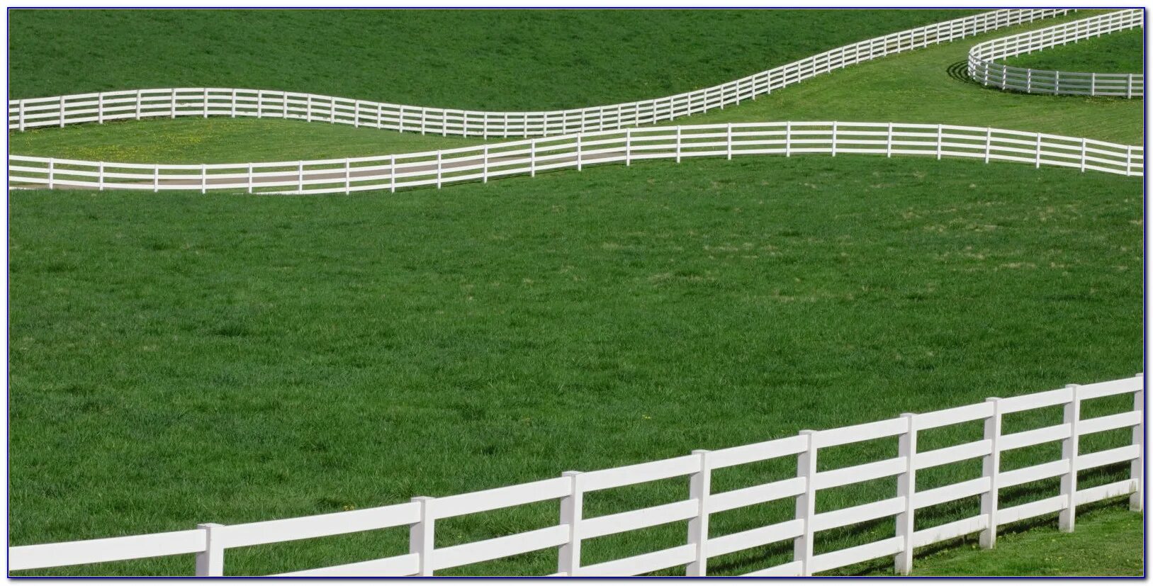 Что такое загон. Ограждение для лошадей. Забор для лошадей. Забор загон для лошадей. Забор для загона.