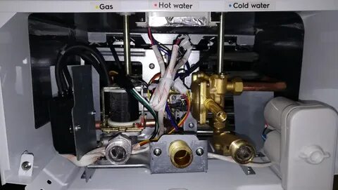 Газовая колонка отключается через минуту