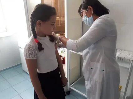 Прививки в школе