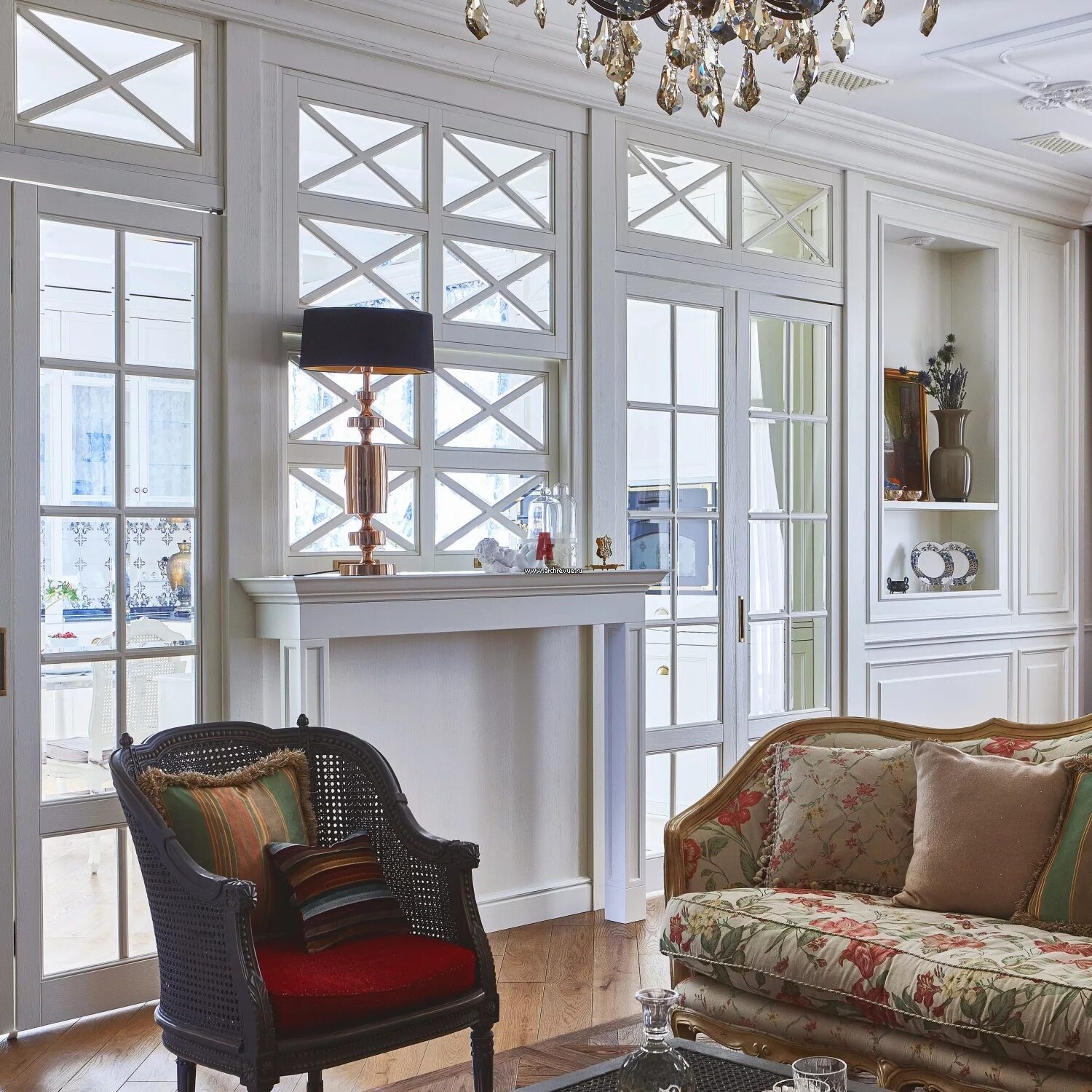 Стиль неоклассика в интерьере. Архревю неоклассика. Интерьер неоклассика гостиная. Неоклассика загородного дома. Неоклассика 200кв.