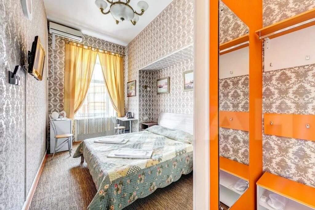 Орликов переулок аренда квартиры-студии. Квартиры в районе красные ворота. Жк красные ворота ростов-на-дону. Апарт отель московские ворота. 17/19 кв.