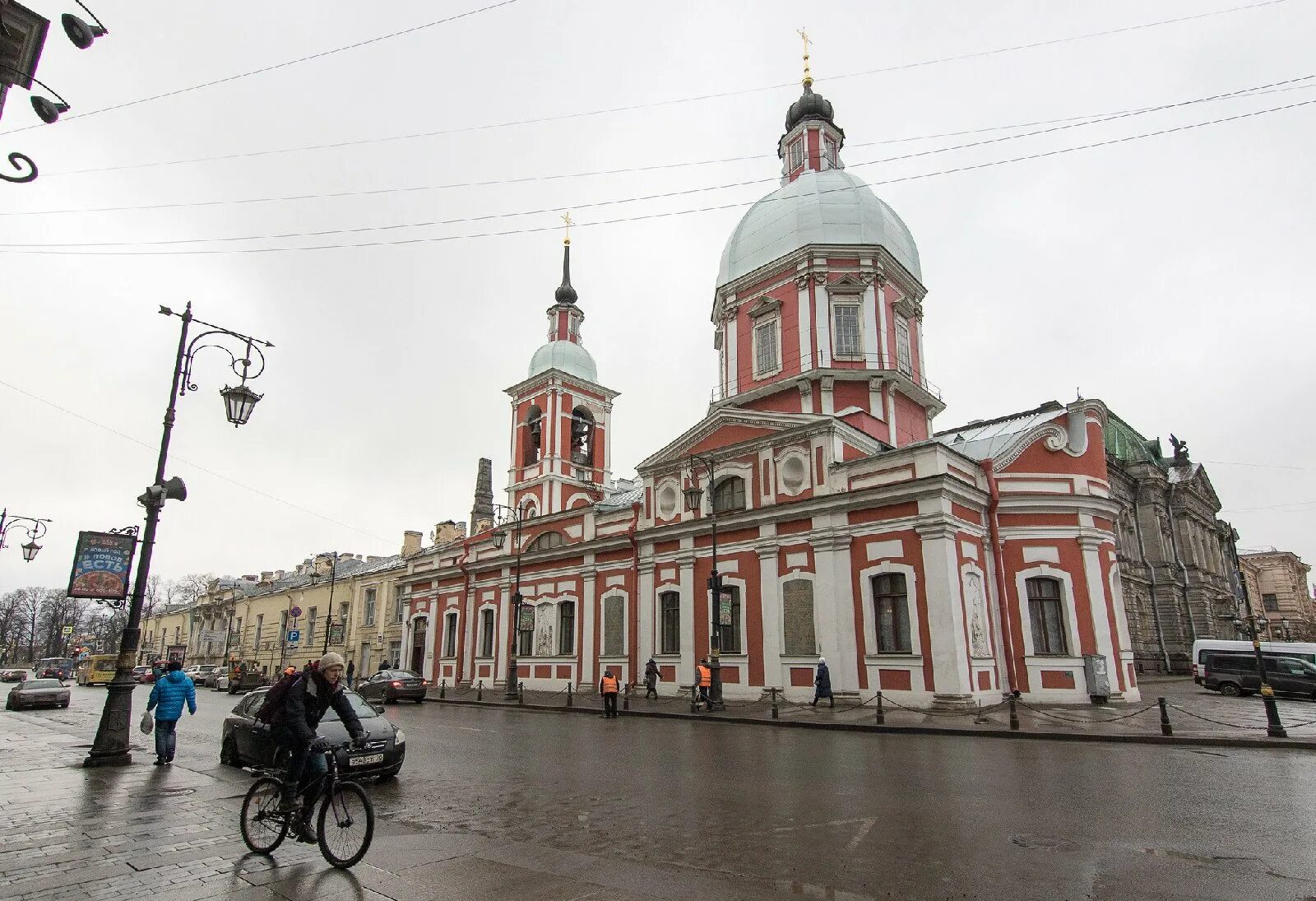 Церковь святого пантелеймона в санкт петербурге. Пантелеимоновская церковь (санкт-петербург). церковь святого пантелеймона в санкт-петербурге на пестеля. пантелеймоновская церковь на улице пестеля.