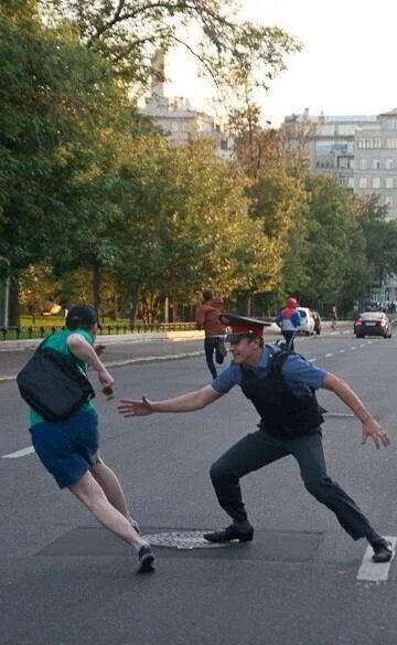 вася знает четыре