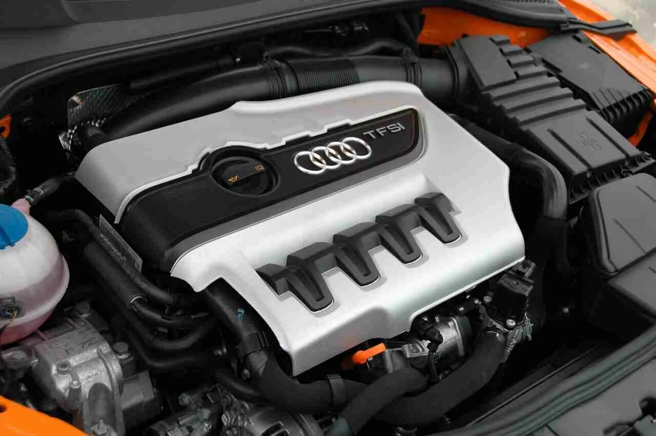 Bwa 2. Ауди тт 2003 мотор 1. Tts engine. Audi tt 3. Крышка audi tts.