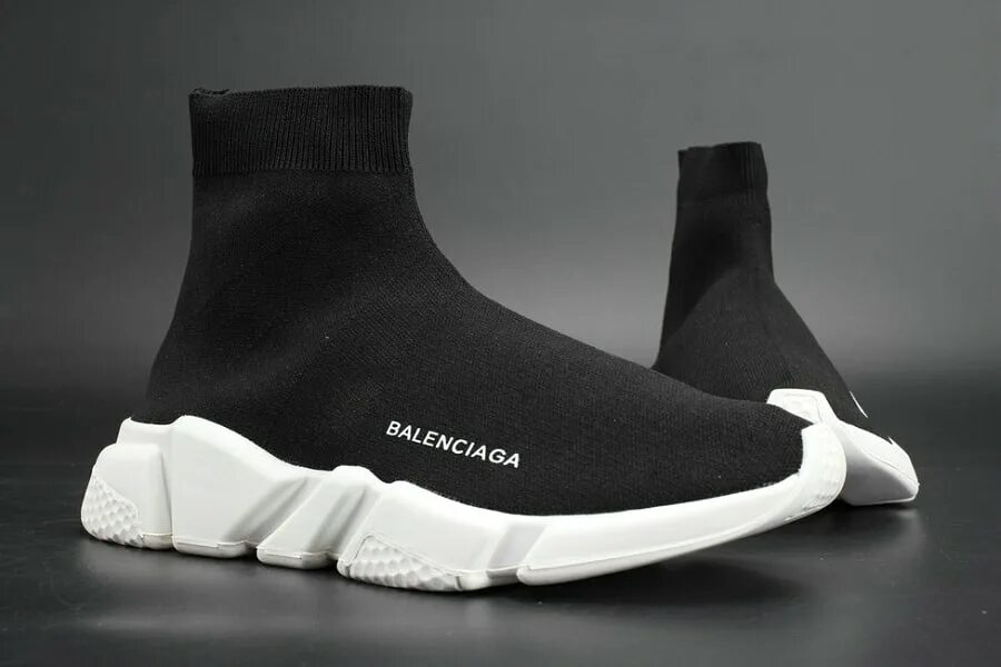 Кристобаль Баленсиага обувь. Balenciaga Speed Trainer. Ботинки Баленсиага 2023. Balenciaga Runner 2022.