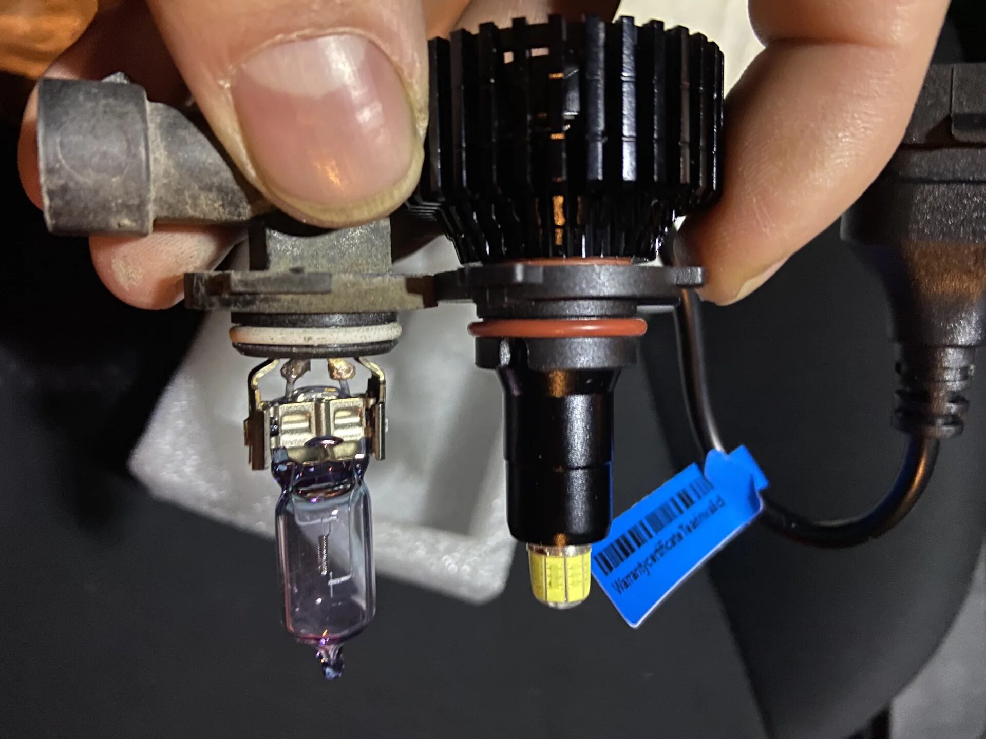 Mitsubishi outlander лампа ближнего света. Vizant 9006hb4. Sho-me d1s. Лампа ближнего света mitsubishi outlander 2014. Лампа ближнего света mitsubishi outlander 2014.