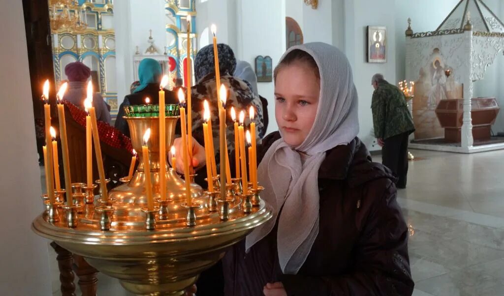 Как правильно поминать в церкви