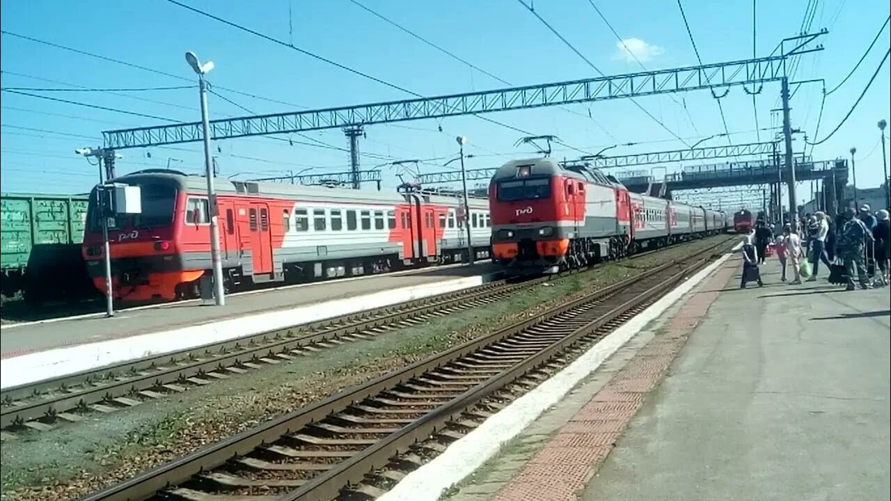 Поезд 332 уфа новый уренгой. Современные тепловозы. Поезд 331й новый уренгой уфа. Станции поездов уфа новый уренгой. Станции поездов уфа новый уренгой.