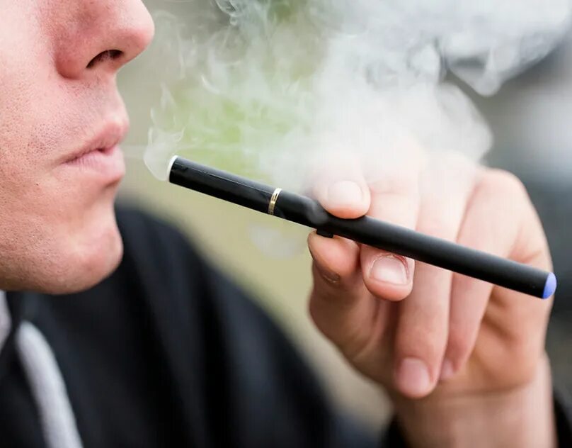 Сигареты мальборо лайт. Про то сигареты. Про то сигареты. Табачные изделия. Табачные изделия сигареты.