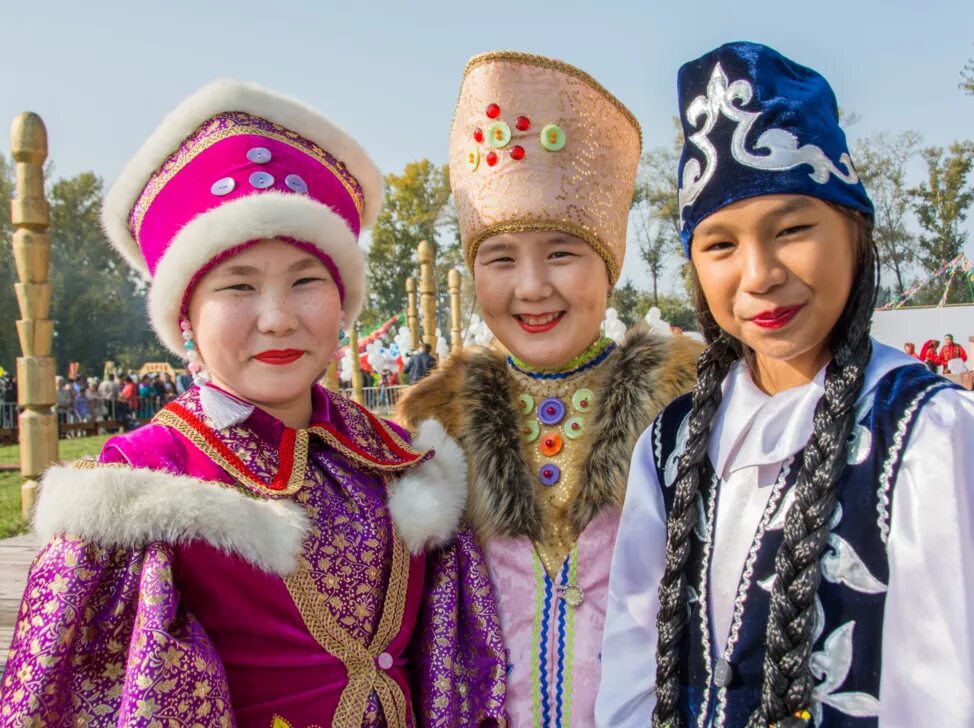 Какое население республики хакасия. Хакасы. Хакасы народ. Хакаска Национальность. Коренные народы Красноярского края Хакасы.