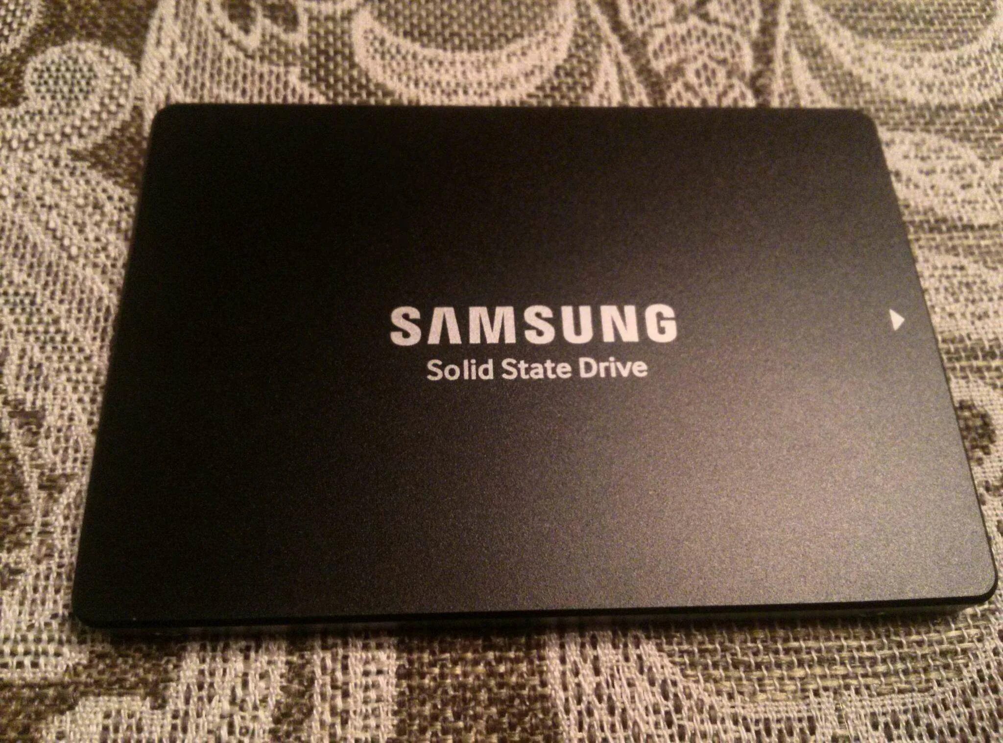 Самсунг 650. Samsung SSD 650. SSD 650. Диск Samsung 2. Айфон диск Samsung TLC.