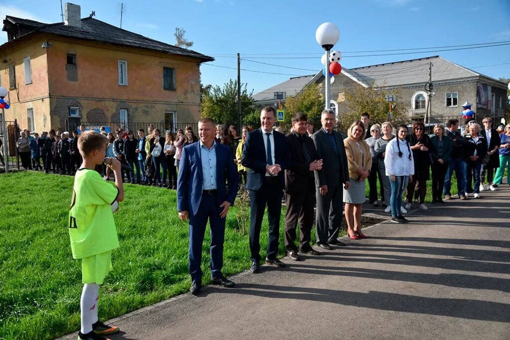 Белово новый городок маршрут. Новый городок Белово. Пгт новый городок г Белово. Поселок новый городок Кемеровская область. Юность Белово.