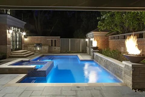 Песня swimming pools