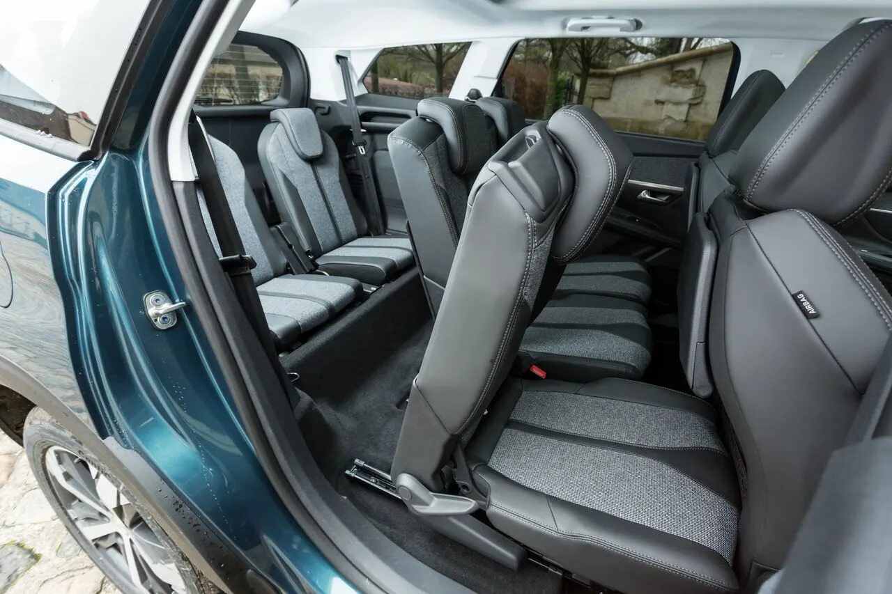 Сидения на пежо 5008. Сидения на пежо 5008. Peugeot 5008 сидения. Разбираем сиденье пежо 307. Сиденья пежо 5008.