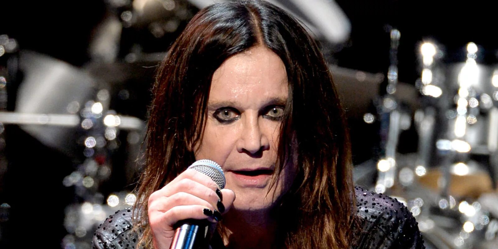 Оззи. Ozzy Osbourne. Оззи Осборн фото. Рок певец Оззи Осборн. Ozzy osbourne википедия