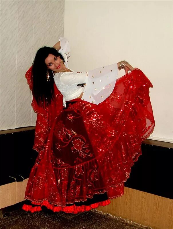 рингтон цыган. стаканчики граненые ноты. александрмаэстро аккордеонист. рингтон цыган. рингтон цыган.