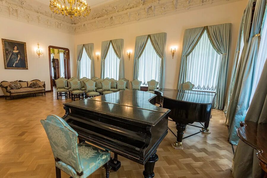 File:FranzLisztPiano.jpg - Wikipedia