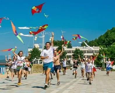 Сколько ехать до лагеря орленок
