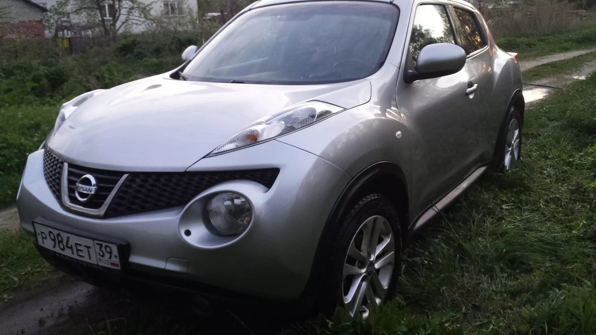 Авито ниссан нижегородская область. Nissan juke 2011 года. ниссан жук 1.6 турбо. ниссан жук 2011. ниссан жук 1990 года.