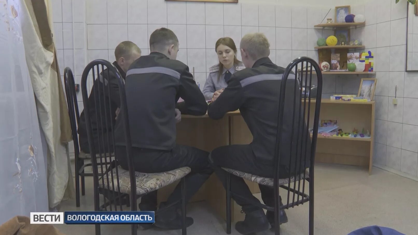 Бланк "трудовая книжка". Трудовая книжка. Вологда ул трудовая 1. Украинская трудовая книжка. 2 трудовая книжка.