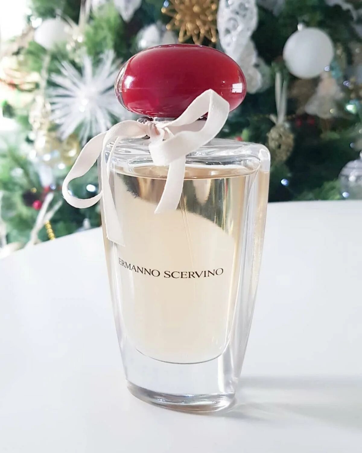 Ermanno scervino tuscan emotion ноты. Эрмано шервино парфюм. парфюм скервино. парфюмерная вода ermanno scervino. ermanno scervino парфюм женский.
