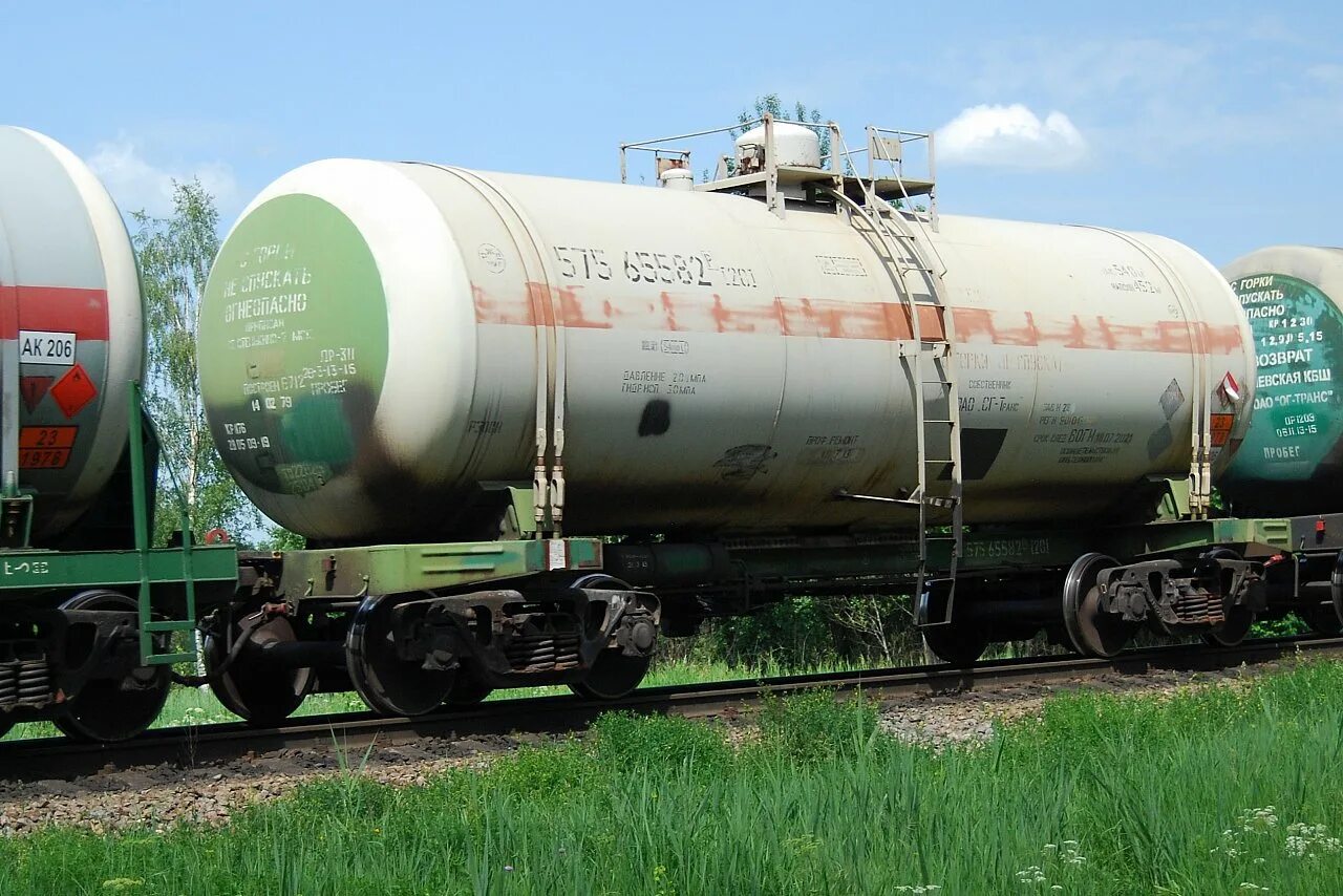 Цистерна бункерного типа. Вагон цистерна газ. полувагоны цистерны. вагон цистерна 2005. вагон цистерна sncf.