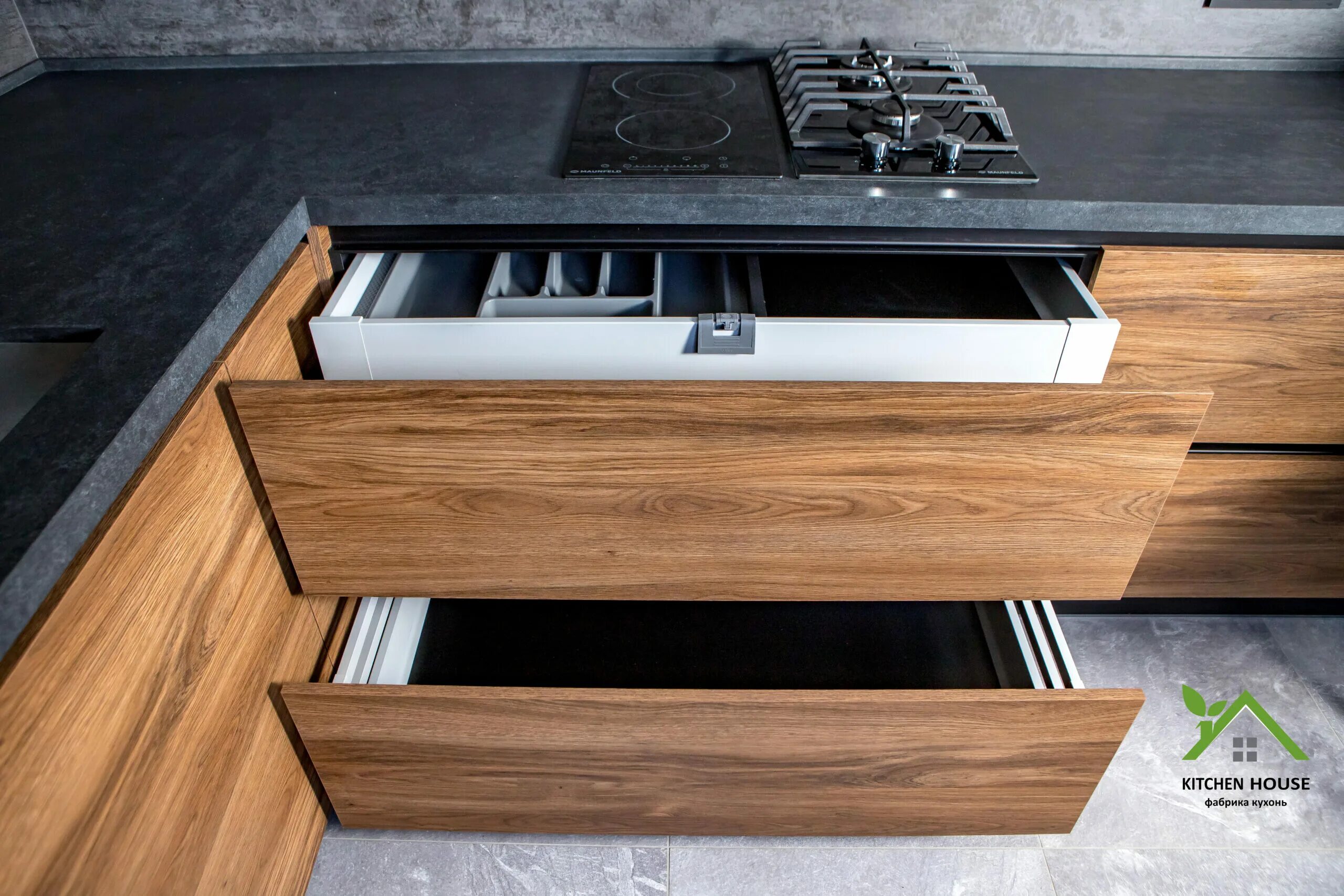 Чарльстон темно коричневый egger. Лдсп egger, дуб чарльстон темно-коричневый н3154 st36. Кухня egger дуб чарльстон. H3154 st36. Чарльстон темно коричневый egger.