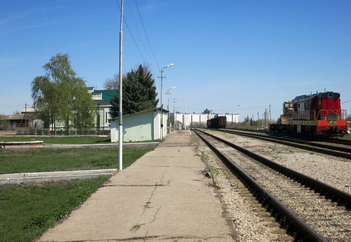 Поселок железнодорожный куплю. Станция Базарный Карабулак Саратовская область. Станция Базарный Карабулак вокзал. Станция сухой Карабулак Саратовская область. ЖД вокзал Карабулак.