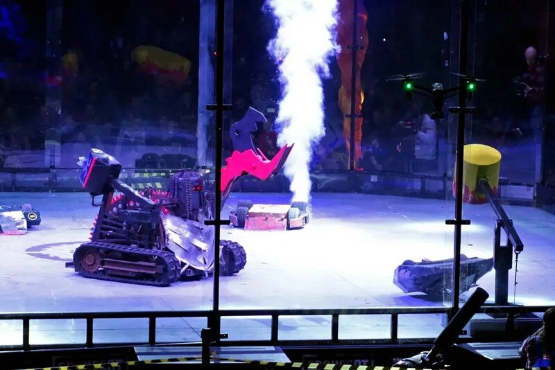 Битва роботов фильм 1984. Сражение роботов. Robot fighting. Битва роботов 2. Битва роботов 2.