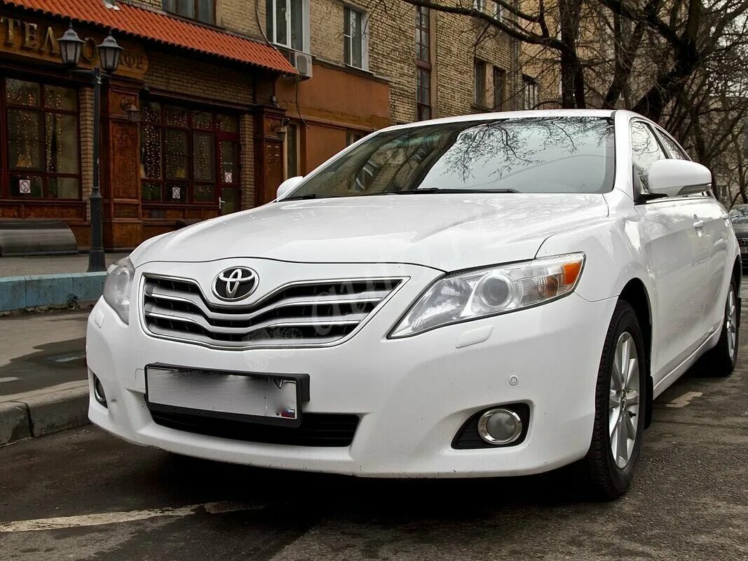 Продажа тойота камри 40. Toyota Camry v40 2011. Тойота Камри 40 белая. Toyota Camry 2011 белый. Toyota Camry xv40 белая.