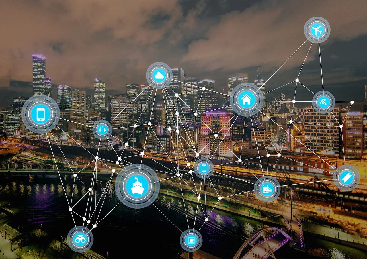 Что такое интернет всего ioe. Интернет вещей. iot технологии. сеть умных городов. сети интернета вещей.