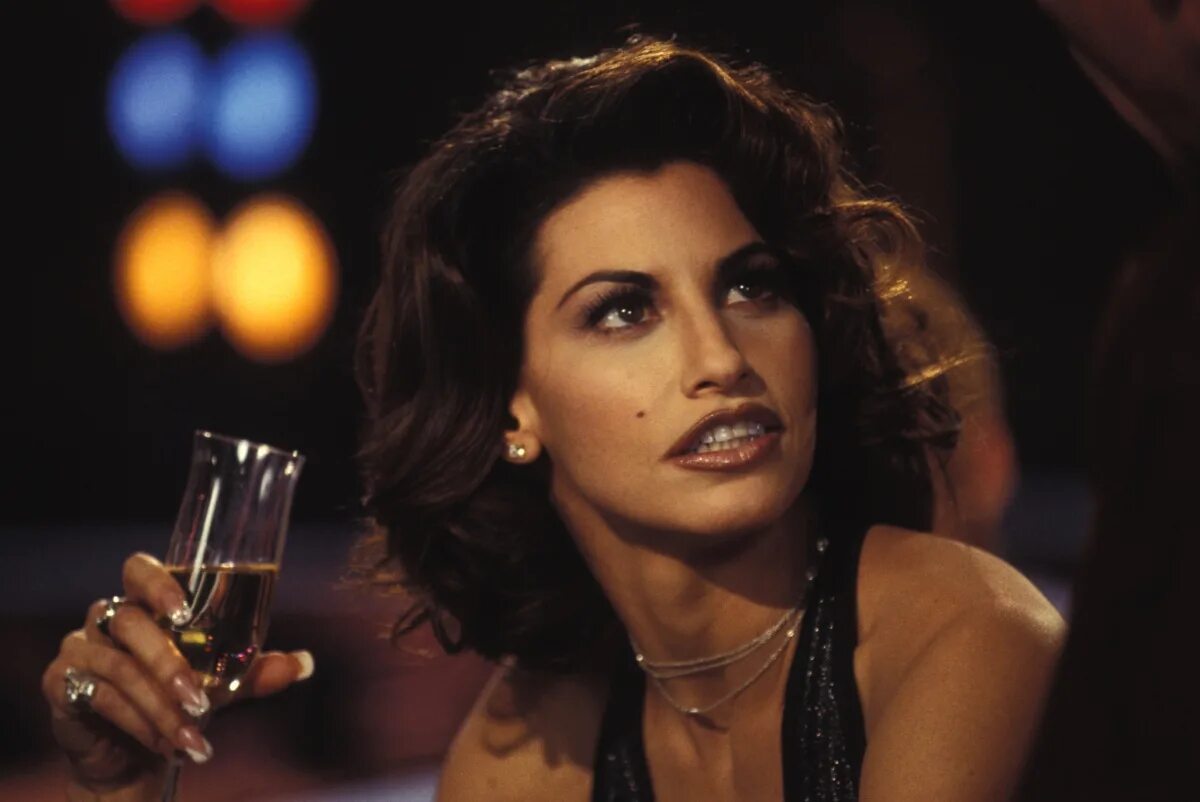 Шоу герла. Джина гершон в шоугелз. Кабаре шоу герлз. Шоу герла. Элизабет беркли 1995.