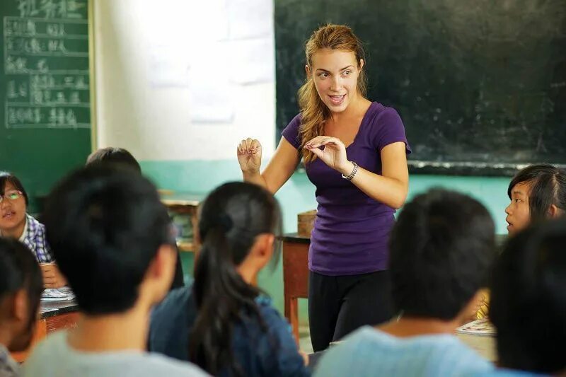 работа преподавателем иностранных языков. учительница английского языка. учитель иностранного языка. профессиональная подготовка учителя. работа преподавателем иностранных языков.