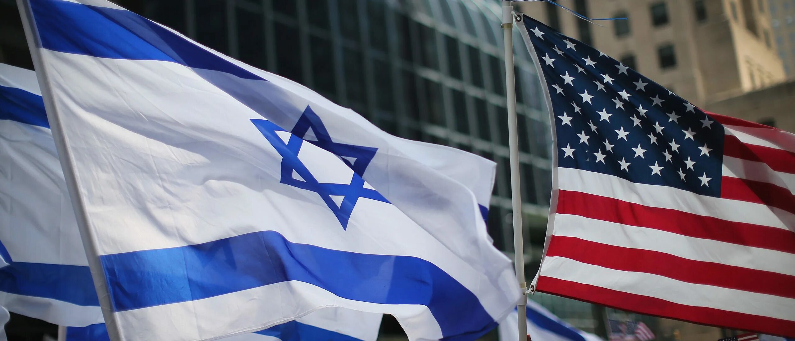 Должностное лицо в сша. Флаг США И Израиля. Поддержка Израиля США. Американская финансовая помощь Израилю.