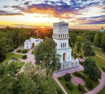 Белая башня александровский
