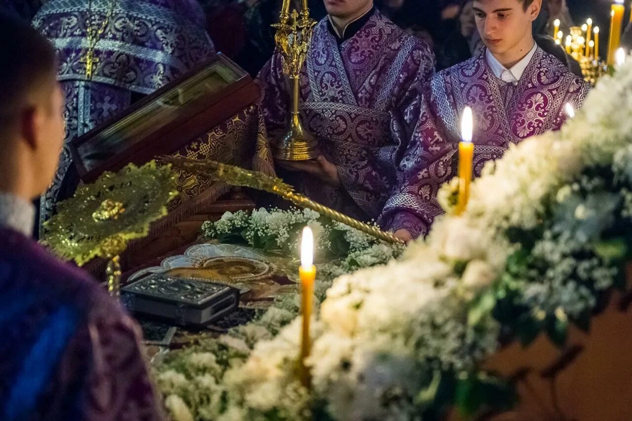 Рождество новосибирск вознесенский собор. Новосибирск вознесенский собор расписание служб. Рождественское богослужение новосибирск 2021. Богослужения в вознесенском соборе новосибирск. Богослужения в вознесенском соборе новосибирск.