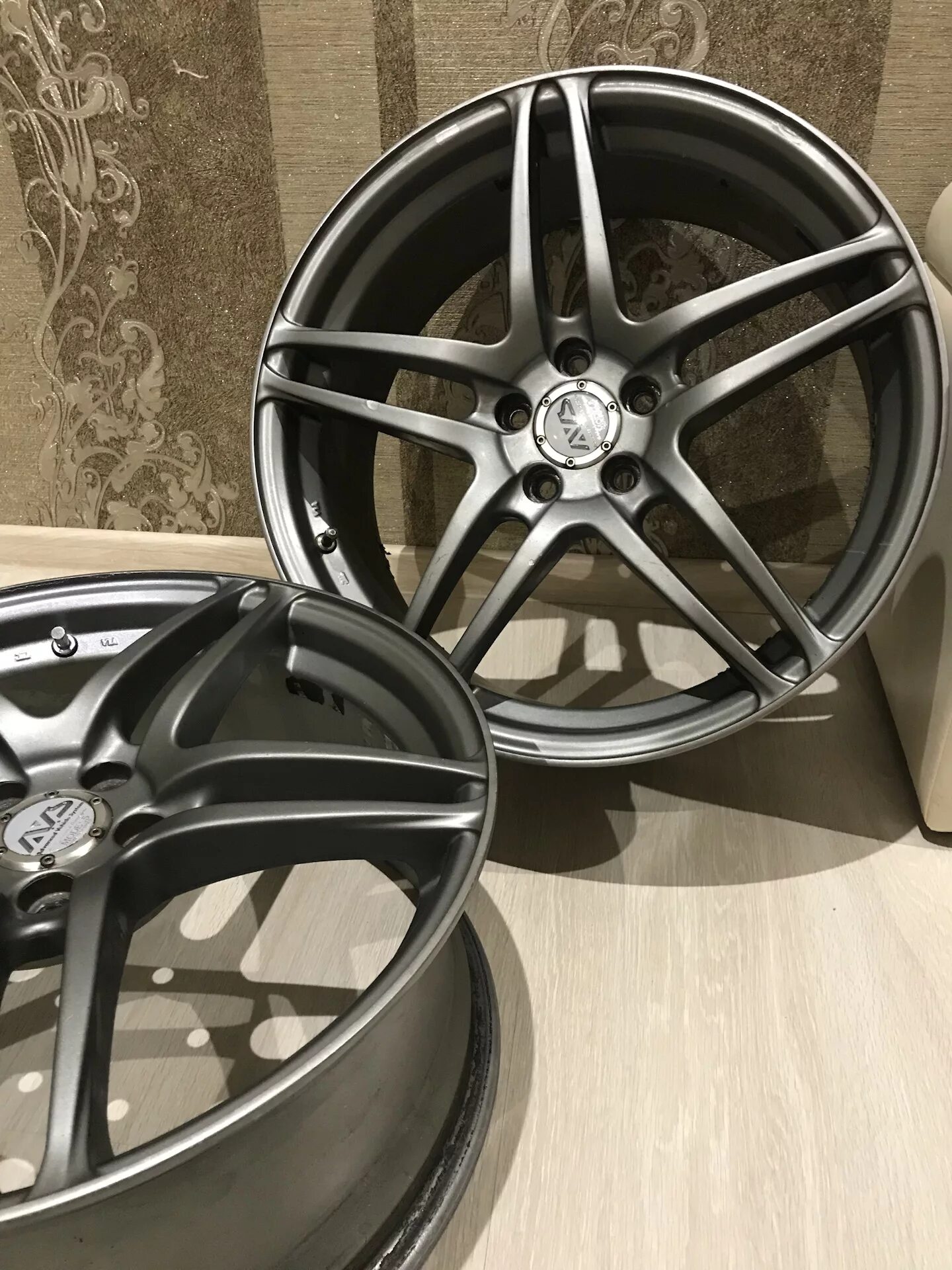 Advan AVS model 5. AVS model 5 r17. Диски AVS model 5. AVS 5 r18. Avs model