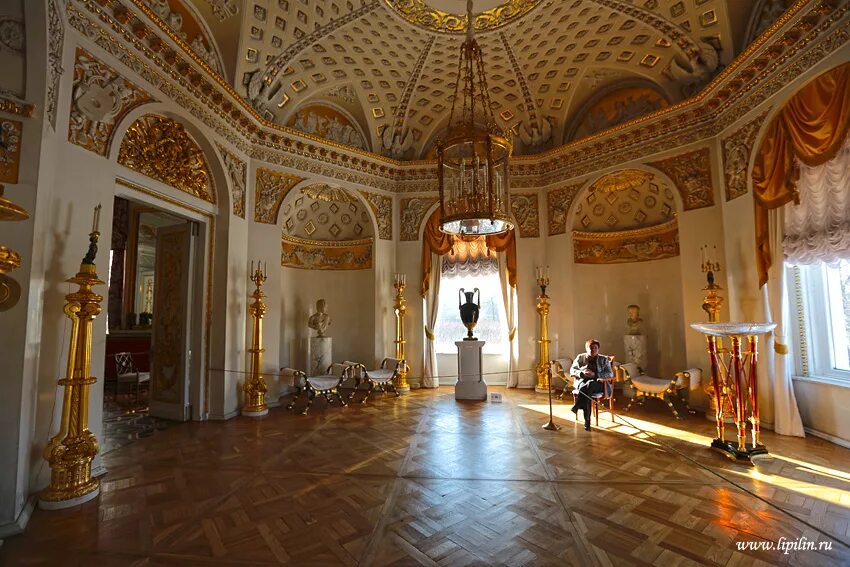 павловский дворец в павловске. павловск (музей-заповедник) достопримечательности павловска. императорская резиденция павловск. музеи в павловске санкт петербург. дворцово-парковый ансамбль павловска.