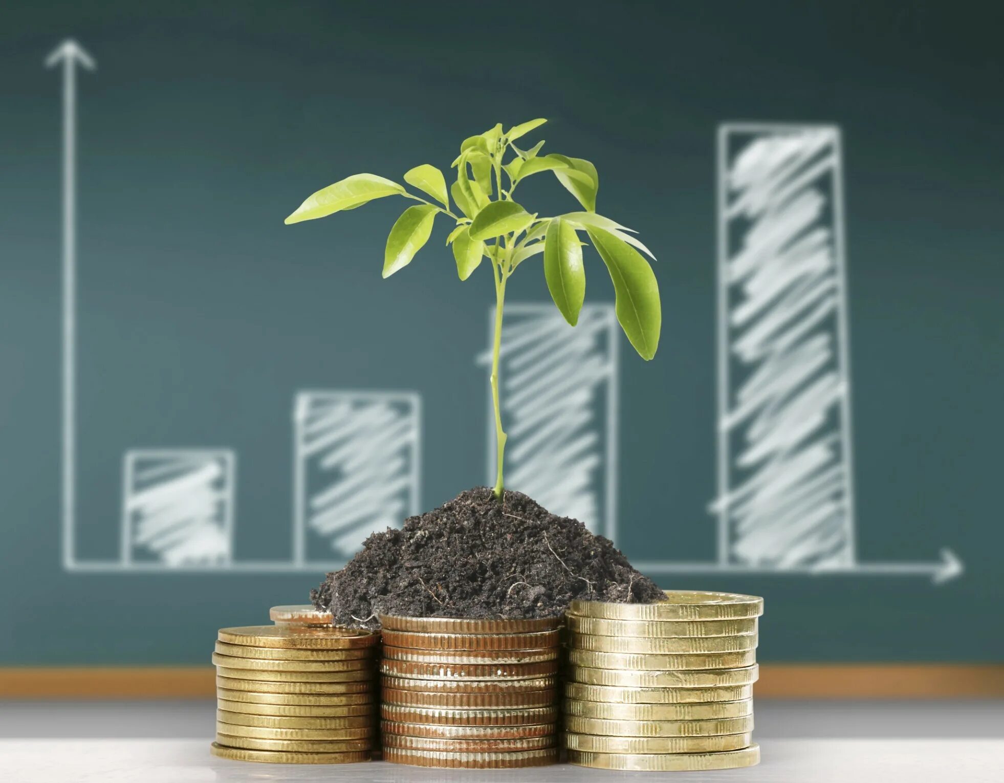 Деньги это в экономике. Зеленые инвестиции. Деньги инвестиции сбережения. Финансы на белом фоне. Сбережение финансовых ресурсов.