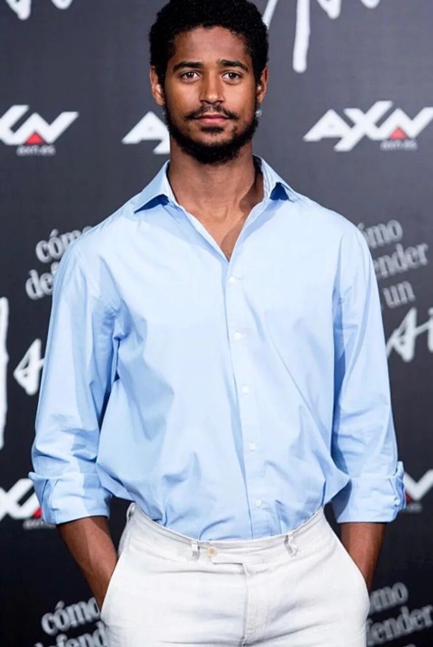 Энок. Энок. Энок. Alfred enoch. Уэс гиббинс актер.