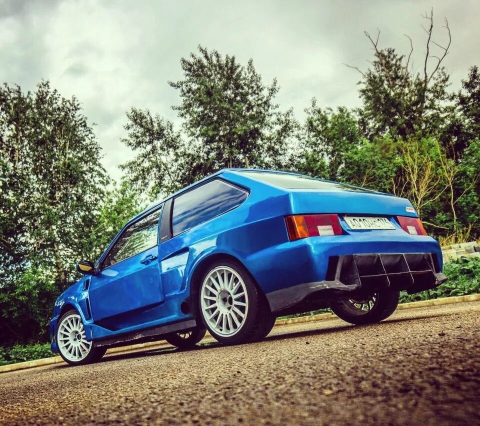 Лада спутник 2108. Ваз 2108 лада 8. Ваз 2108 спутник. Ваз 21 0 8. Ваз 21 0 8.